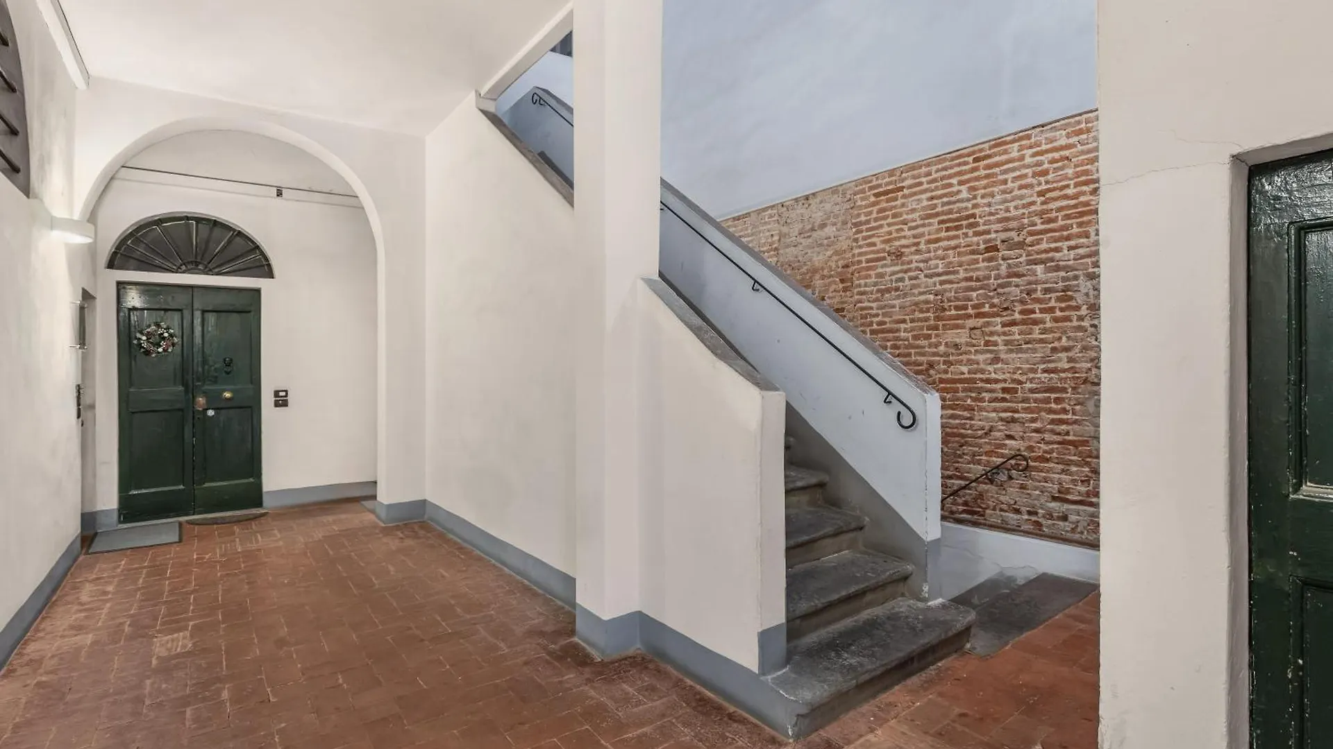 Roped Suite San Francesco Pisa Italy